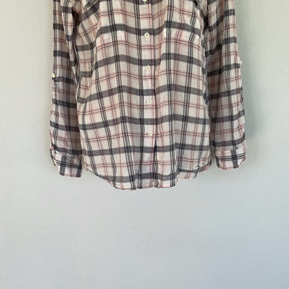 Gap pink gray plaid boyfriend lightweight cotton button down shirt size small - Picture 4 of 8